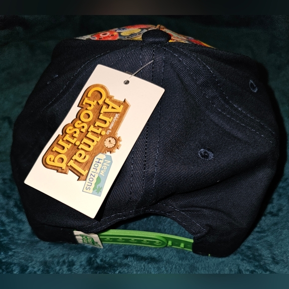 RARE NWT Nintendo Animal Crossing Video Game Bioworld Snapback Cap/Hat - Picture 6 of 11